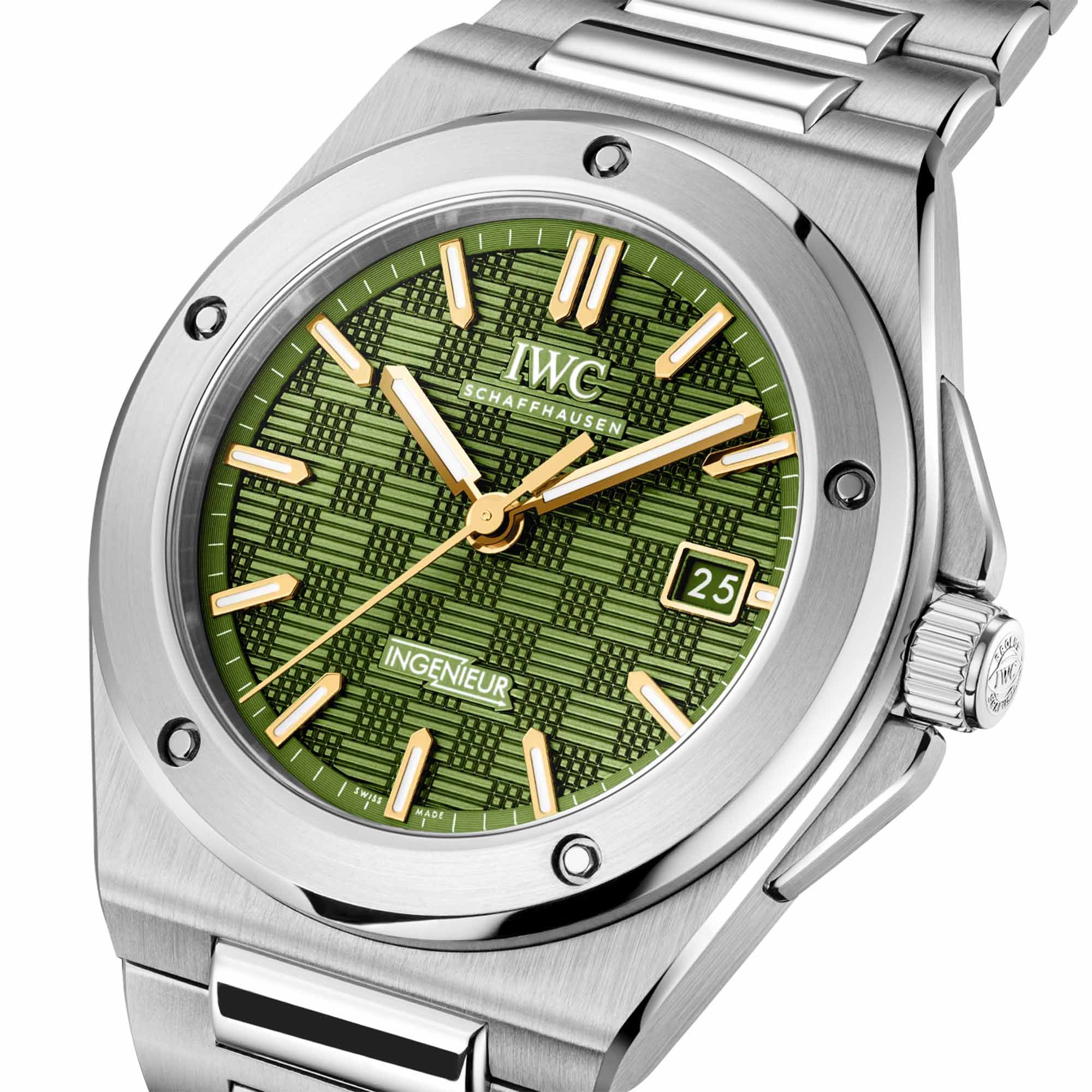 IWC Ingenieur 40 Review: The Genta Play for Your Portfolio