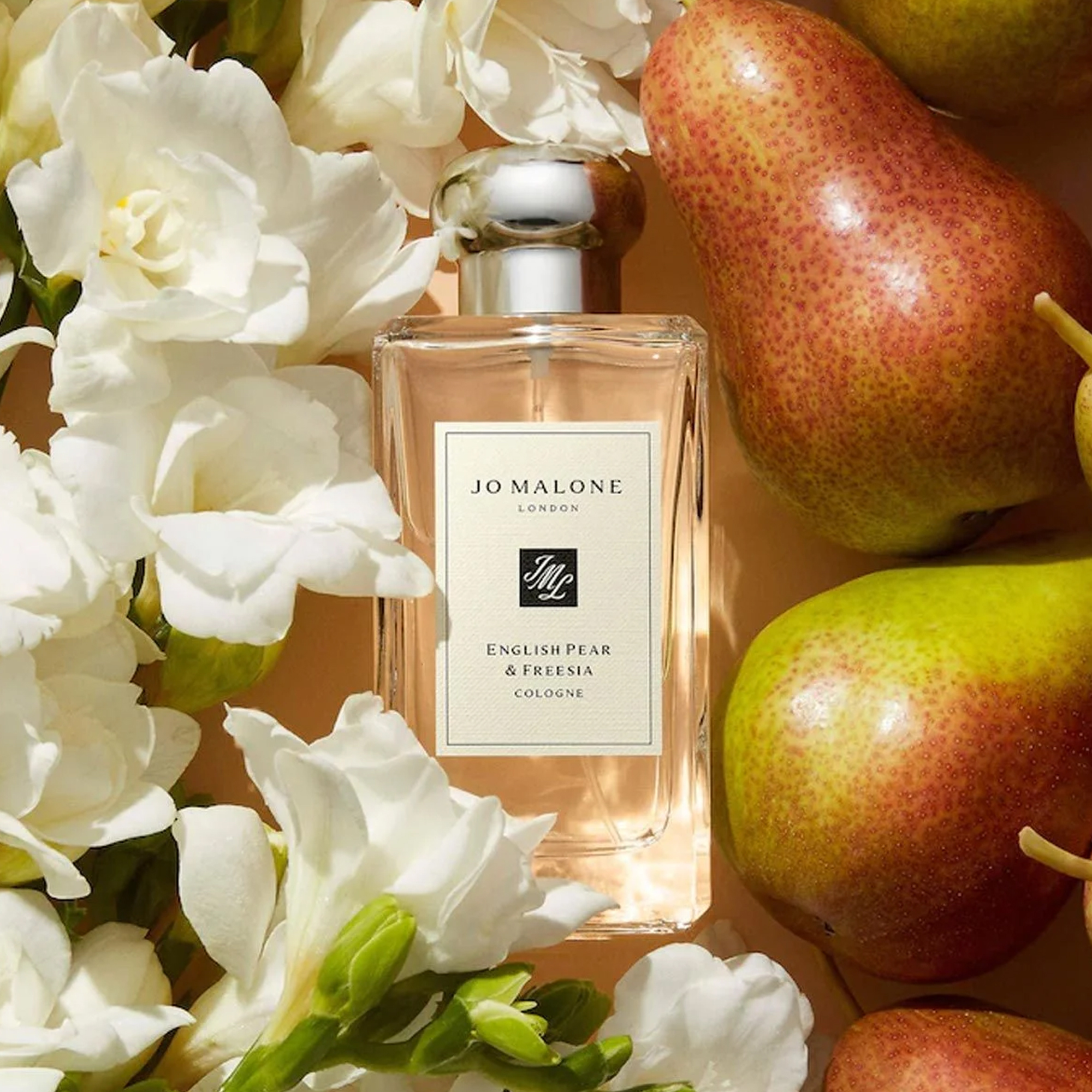 Jo Malone English Pear & Freesia: A Timeless Orchard Escape - Product Image