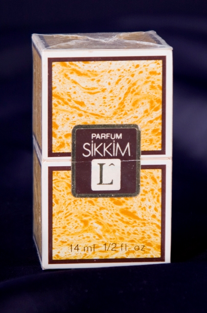 Lancôme Sikkim Review: A 1971 Chypre Masterpiece Reborn - Product Image