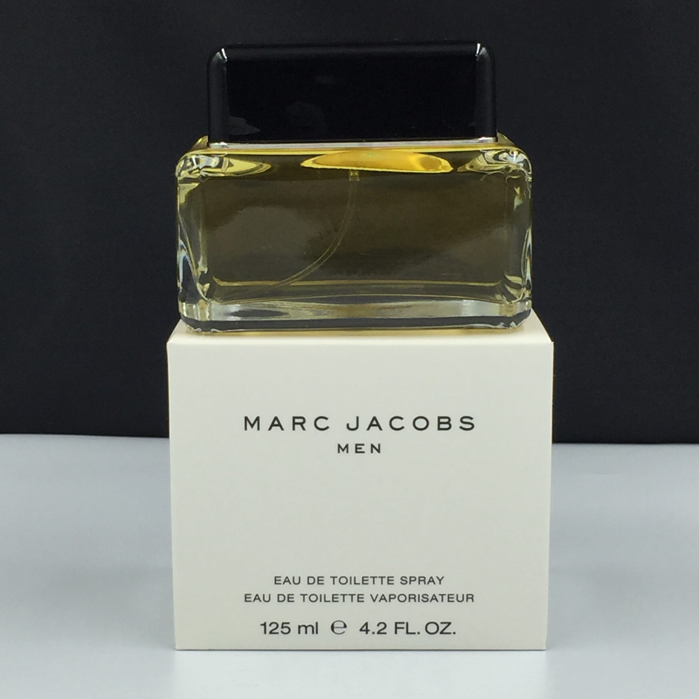 Marc Jacobs Marc Jacobs Men Review: A Timeless Signature of Sophistication