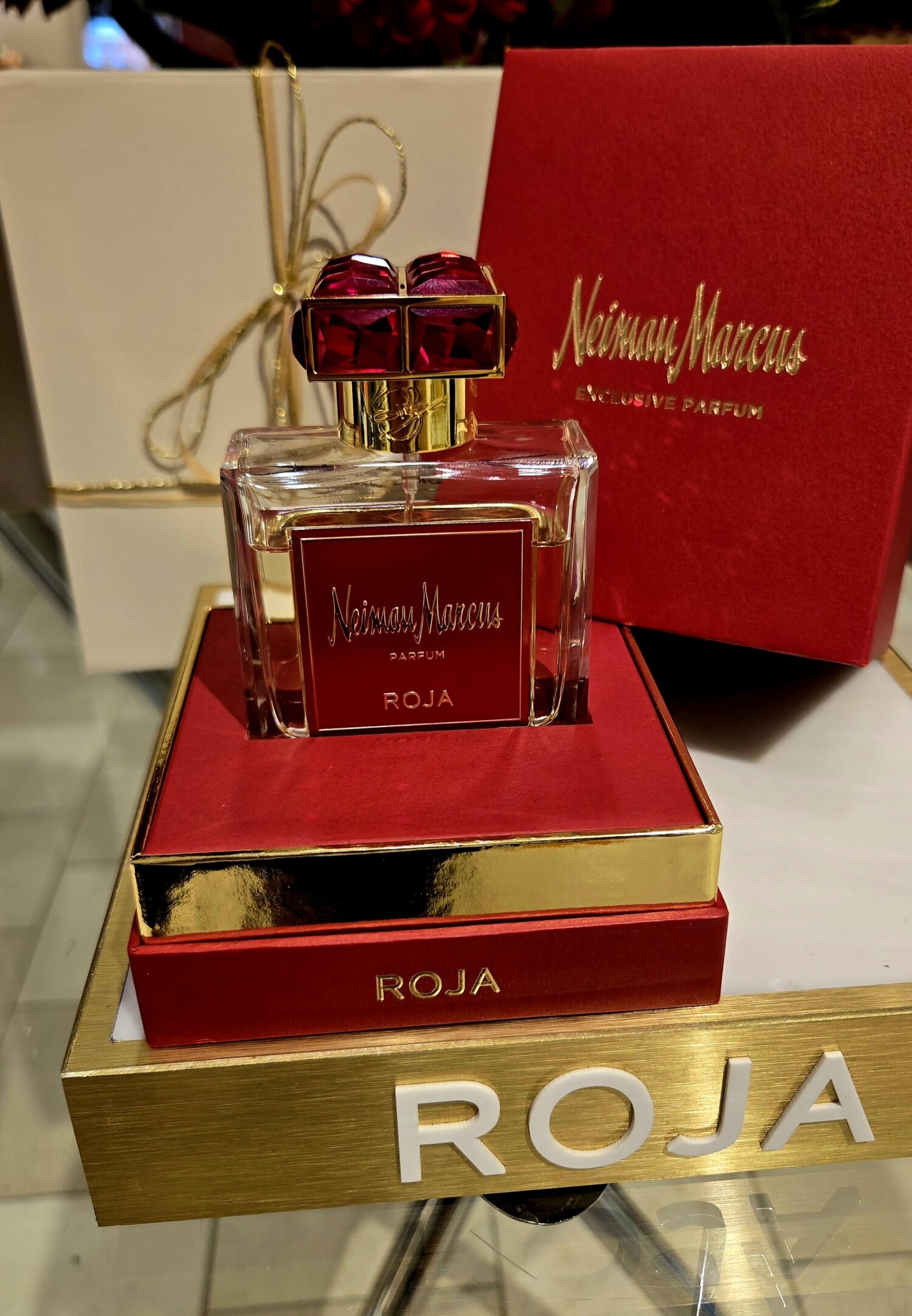 Roja Dove Iris Nazarina Review: A Luxurious Iris - Product Image
