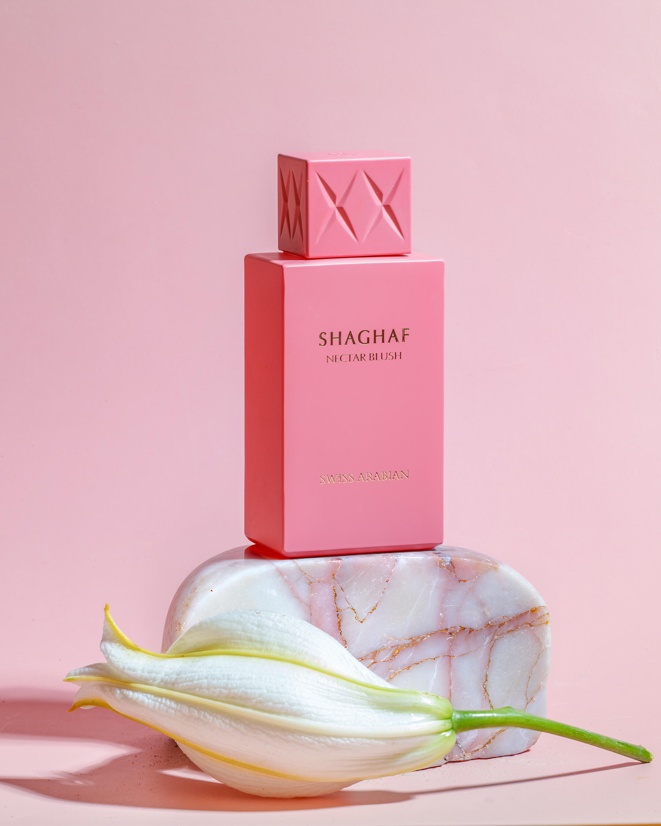 Swiss Arabian Shaghaf Oud Nectar Blush Review – A Floral Ode - Product Image