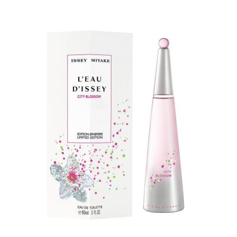 L'Eau d'Issey City Blossom Review: A Fleeting Urban Bloom of Springtime